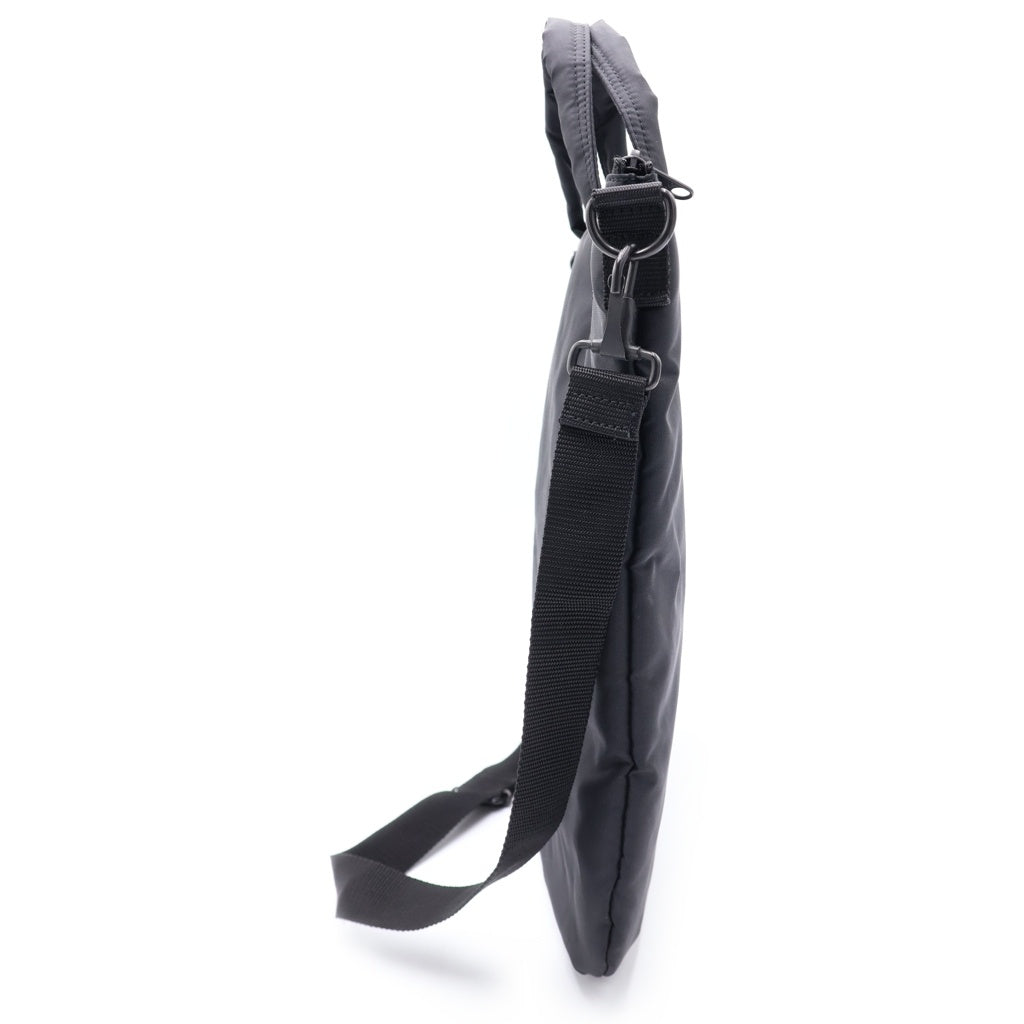 BLACK COMME des GARCONS(ブラックコムデギャルソン) 日本製 中わた 2WAY ナイロン ハンドショルダーバッグ ブラック 1Z-K 204