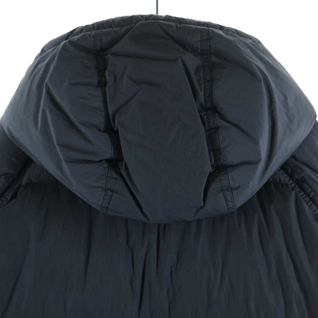 STONE ISLAND(ストーンアイランド) GARMENT DYED CRINKLE REPS RECYCLED NYLON DOWN ロゴワッペン ナイロンダウンジャケット グレー 791540723