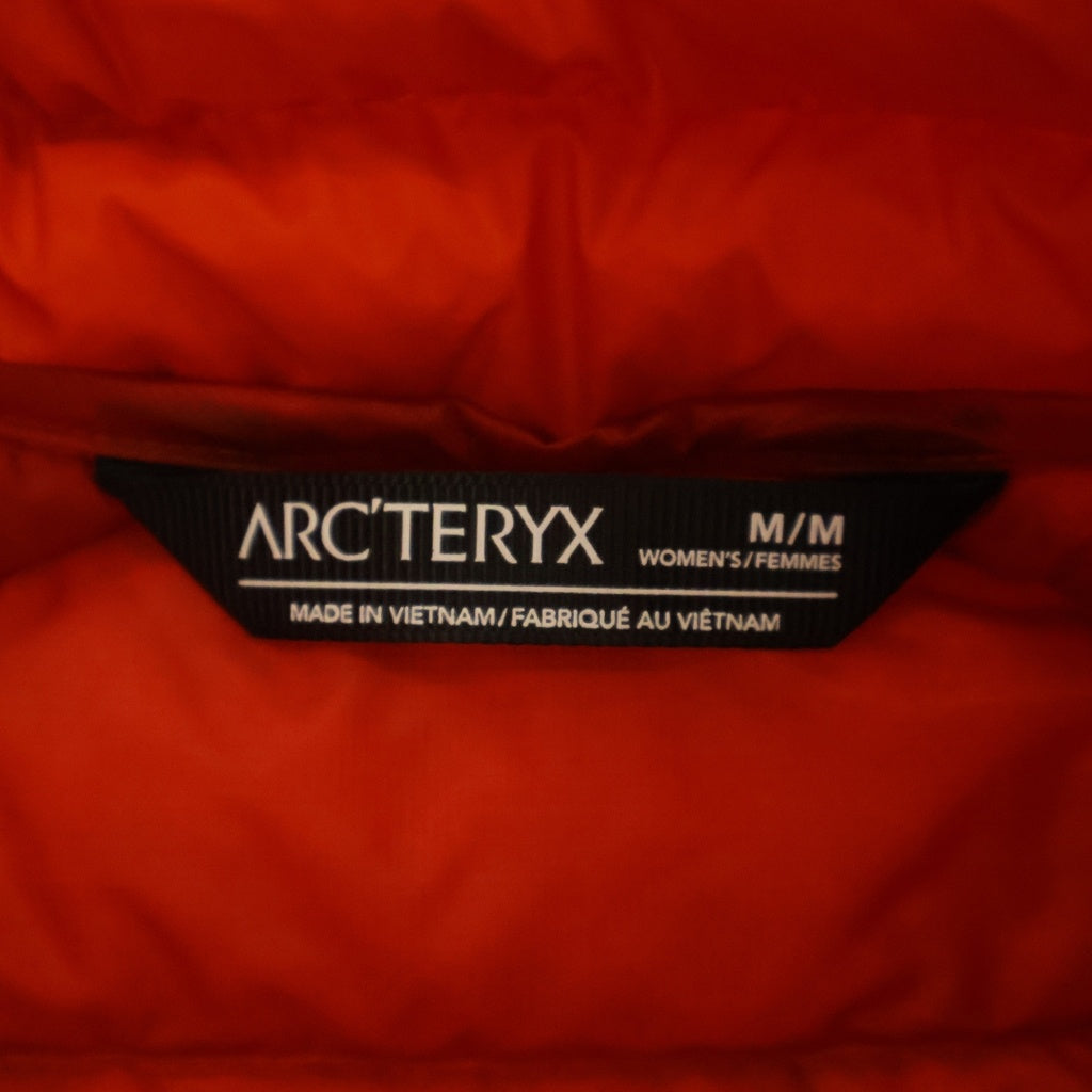 ARC'TERYX(アークテリクス) 25AW CERIUM JACKET 始祖鳥 ロゴエンブロイダリー ジップアップ ダウン セリウムジャケット レディース オレンジ X000010584