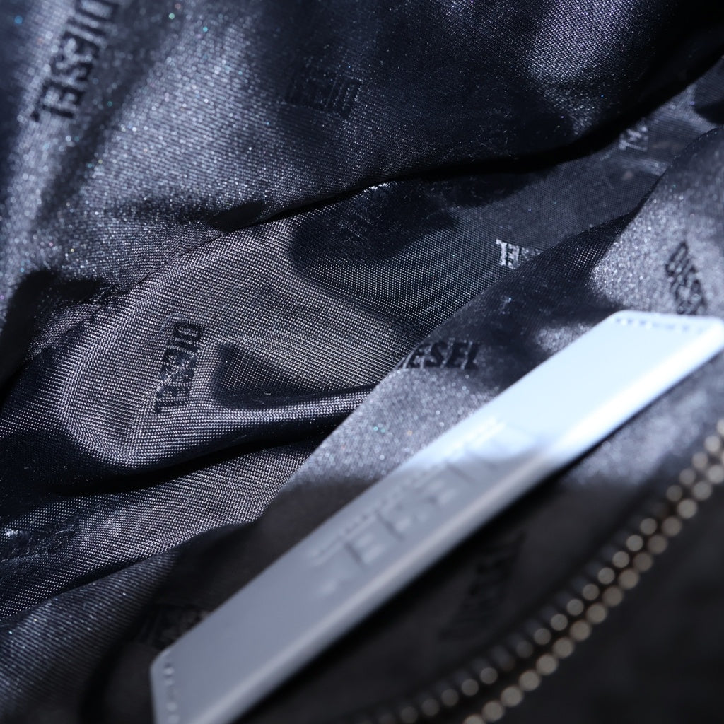 DIESEL(ディーゼル) PLAY PLAY SHOULDER BAG メタリックロゴデニムショルダーバッグ ブルー レディース