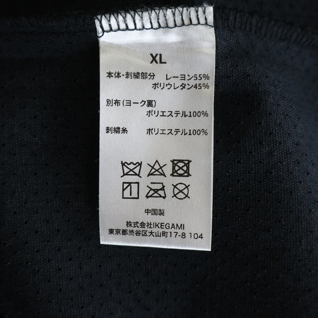 LAST NEST(ラスト ネスト) フェイクレザー フットボールシャツ バックロゴ刺繍Vネック半袖カットソー ブラック