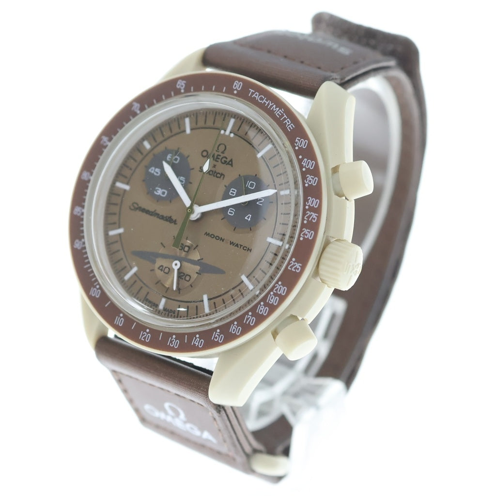 OMEGA(オメガ) 22SS ×SWATCH BIOCERAMIC MOONSWATSH MISSION TO SATURN スウォッチ バイオセラミック ムーンスウォッチ ミッショントゥサターン クォーツ式 ブラウン文字盤 腕時計 SO33T100