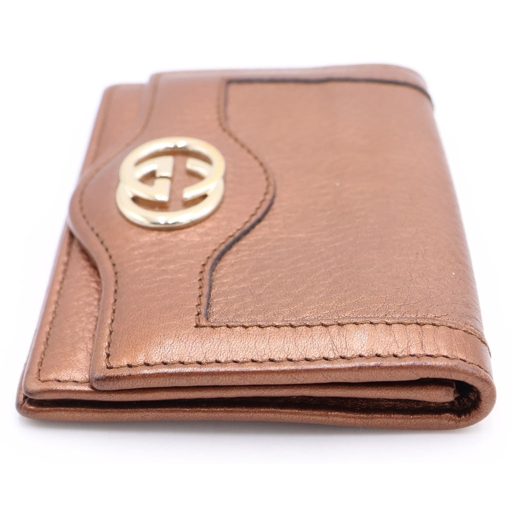 GUCCI(グッチ) インターロッキングG メタリック レザー カードケース ピンク 282435 282435 レディース