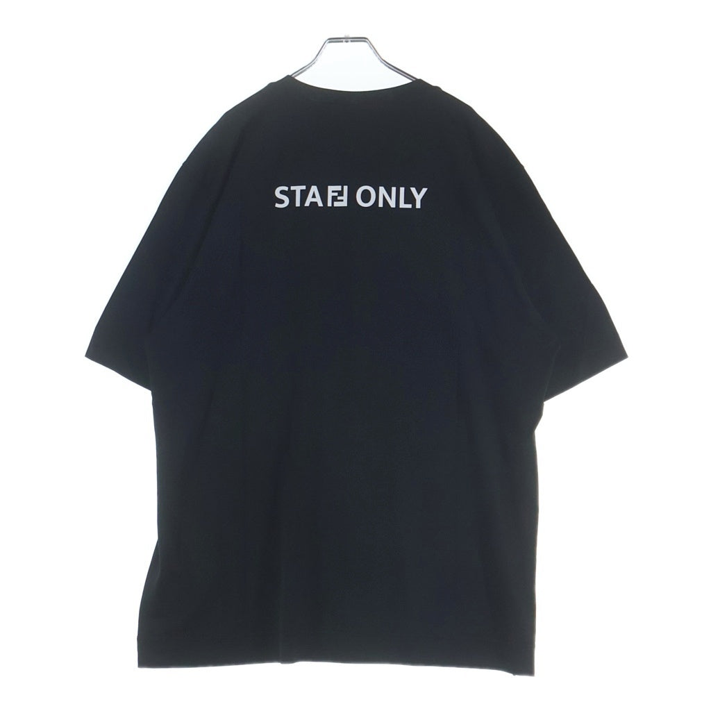 FENDI(フェンディ) STAFF ONLY スタッフオンリー バックプリントTシャツ 半袖クルーネックカットソー ブラック FY0936 AR74