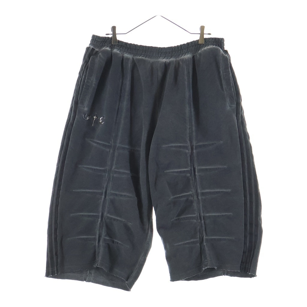 adidas(アディダス) ×THUG CLUB SWEAT JORT サグクラブ サイドライン スウェットショーツ ハーフパンツ ダークグレー KF6912