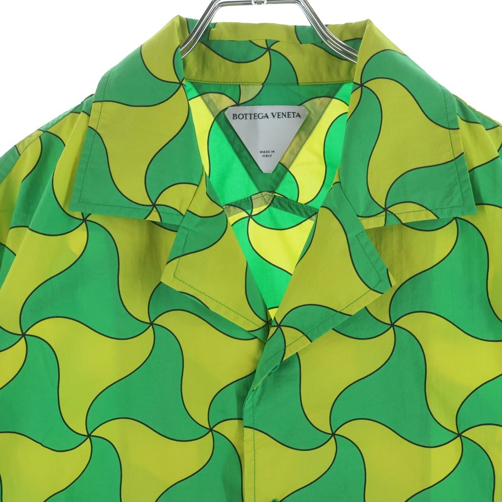 BOTTEGA VENETA(ボッテガヴェネタ) ウェービートライアングル 総柄 オープンカラー半袖シャツ イエロー/グリーン 679284 V1ZP90