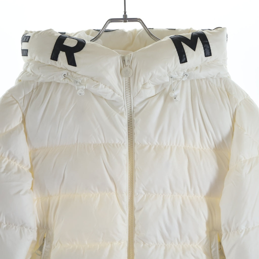 MONCLER(モンクレール) 21AW SALZMAN サルズマン フーデッドロゴ ダウンジャケット ホワイト G20911A00009 53048
