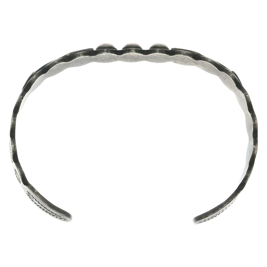 INDIAN JEWELRY(インディアンジュエリー) NAVAJO ナバホ族 ナバホパール アローモチーフ スタンプワーク ブレスレット バングル シルバー レディース