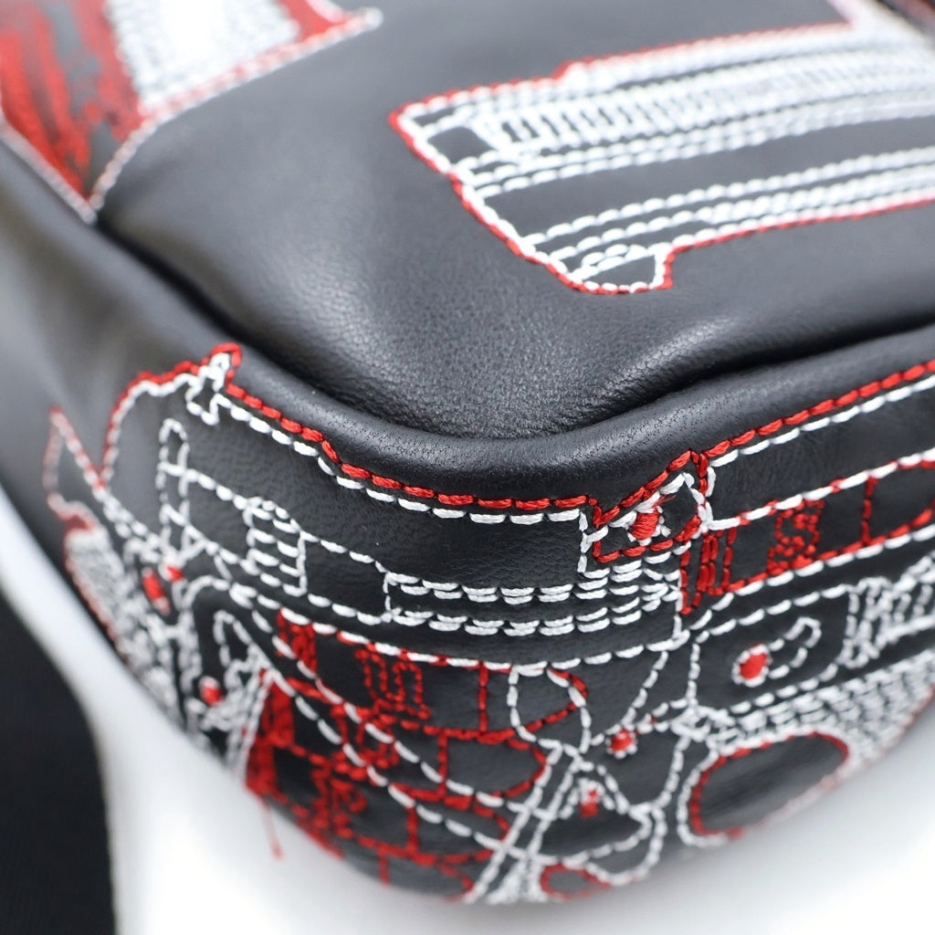 SUPREME(シュプリーム) 26SS Guns Embroidered Leather Shoulder Bag ガンズエンブロイダリー レザー ショルダーバッグ ブラック