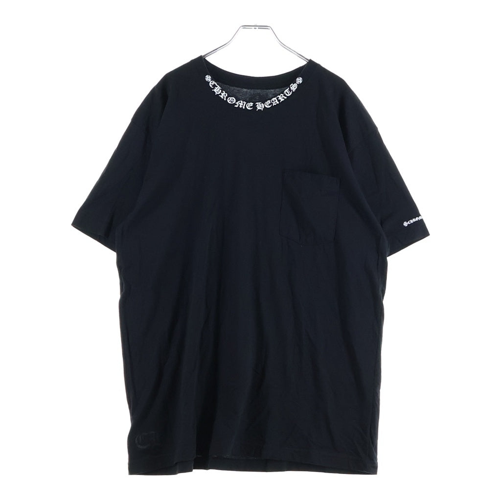 CHROME HEARTS(クロムハーツ) NECK LOGO S/S TEE ネックロゴプリント チェストポケット クルーネック半袖Tシャツ カットソー ブラック