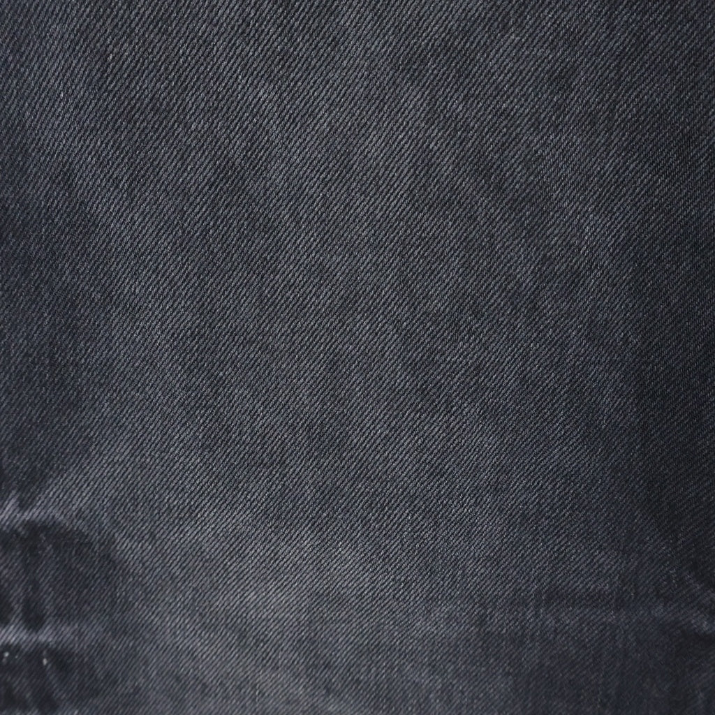 AMIRI(アミリ) STACK STRAIGHT JEAN スタック ストレート クラッシュ加工 ボタンフライ ストレートデニムパンツ ブラック