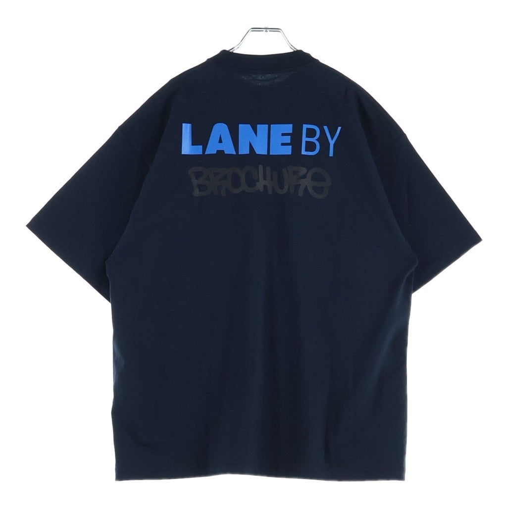 LANE BY BROCHURE(レーンバイブローシュアー) LANE BY 831 TEE ロゴプリントTシャツ ブラック