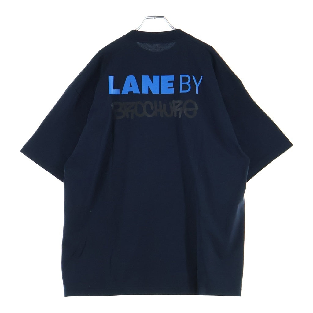 LANE BY BROCHURE(レーンバイブローシュアー) LANE BY 831 TEE ロゴプリントTシャツ ブラック