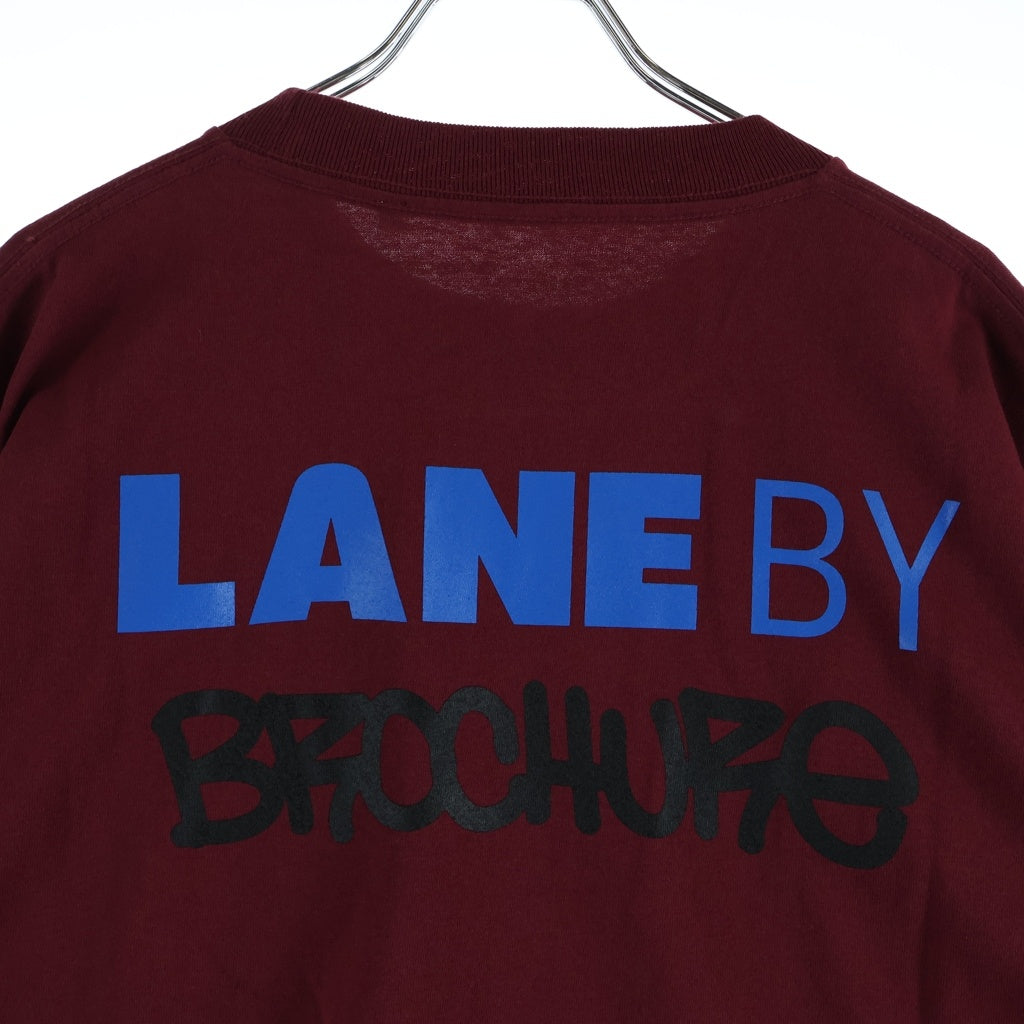 LANE BY BROCHURE(レーンバイブローシュアー) LANE BY 831 TEE ロゴプリントTシャツ バーガンディ