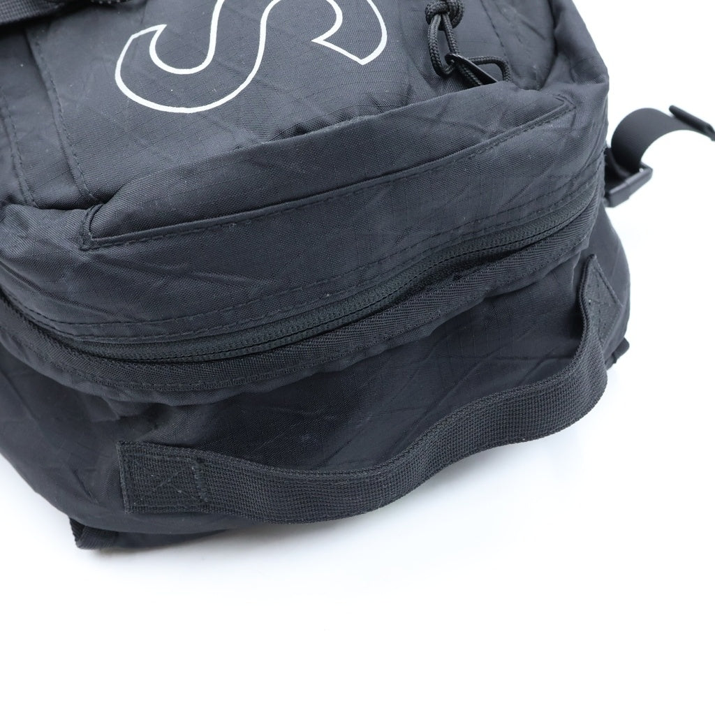 SUPREME(シュプリーム) 18AW Backpack ロゴプリント バックパック リュック ブラック
