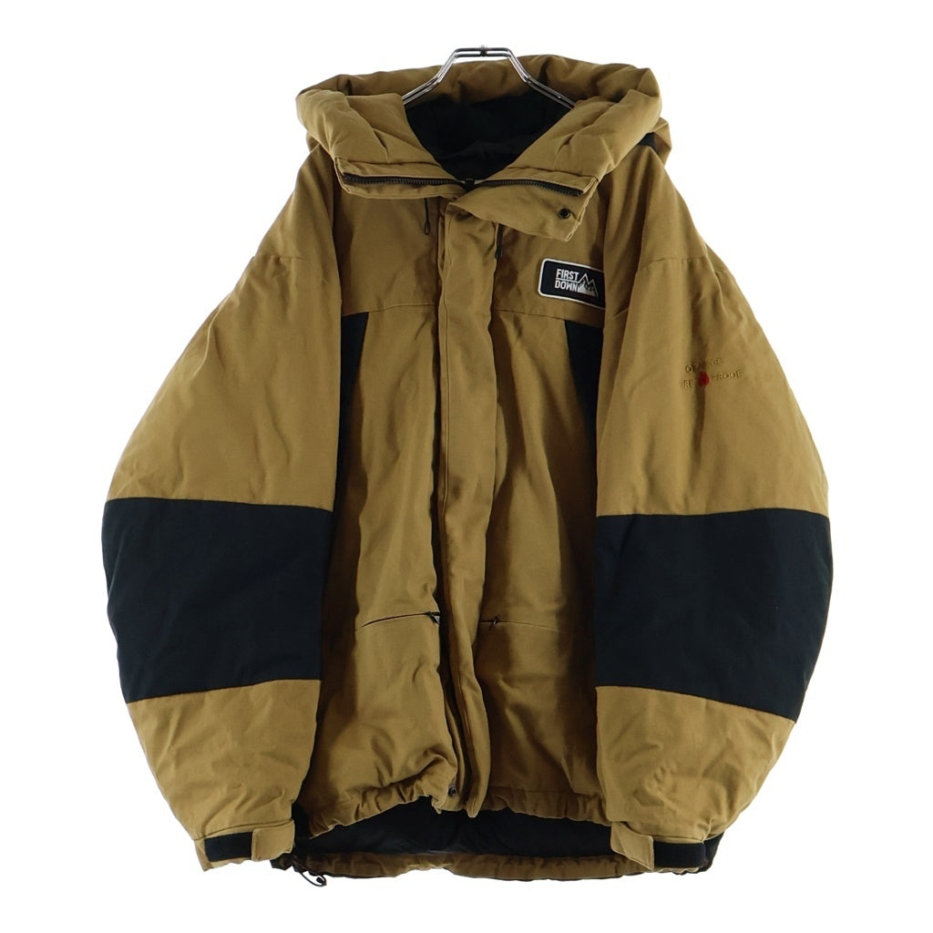 FIRST DOWN(ファーストダウン) ×FREAK'S STORE ORANGE FIRE PROOF フリークスストア オレンジファイヤープルーフ パネルショート フーデッドダウンジャケット ブラウン 213-1504
