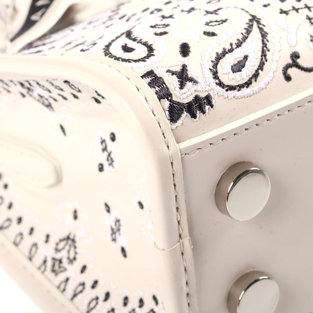 AMIRI(アミリ) BANDANA MICRO TRIANGLE BAG バンダナ マイクロ トライアングル 2WAY ハンドバッグ ショルダーバッグ アイボリー AWBGTH1012 レディース