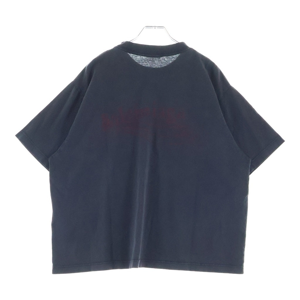 BALENCIAGA(バレンシアガ) 26SS CRAYON POLITICAL T-SHIRT MEDIUM-FIT ミディアムフィット ウォッシュ加工 クレヨンポリティカルロゴTシャツ 半袖クルーネックカットソー ブラック 850990 TTVD8