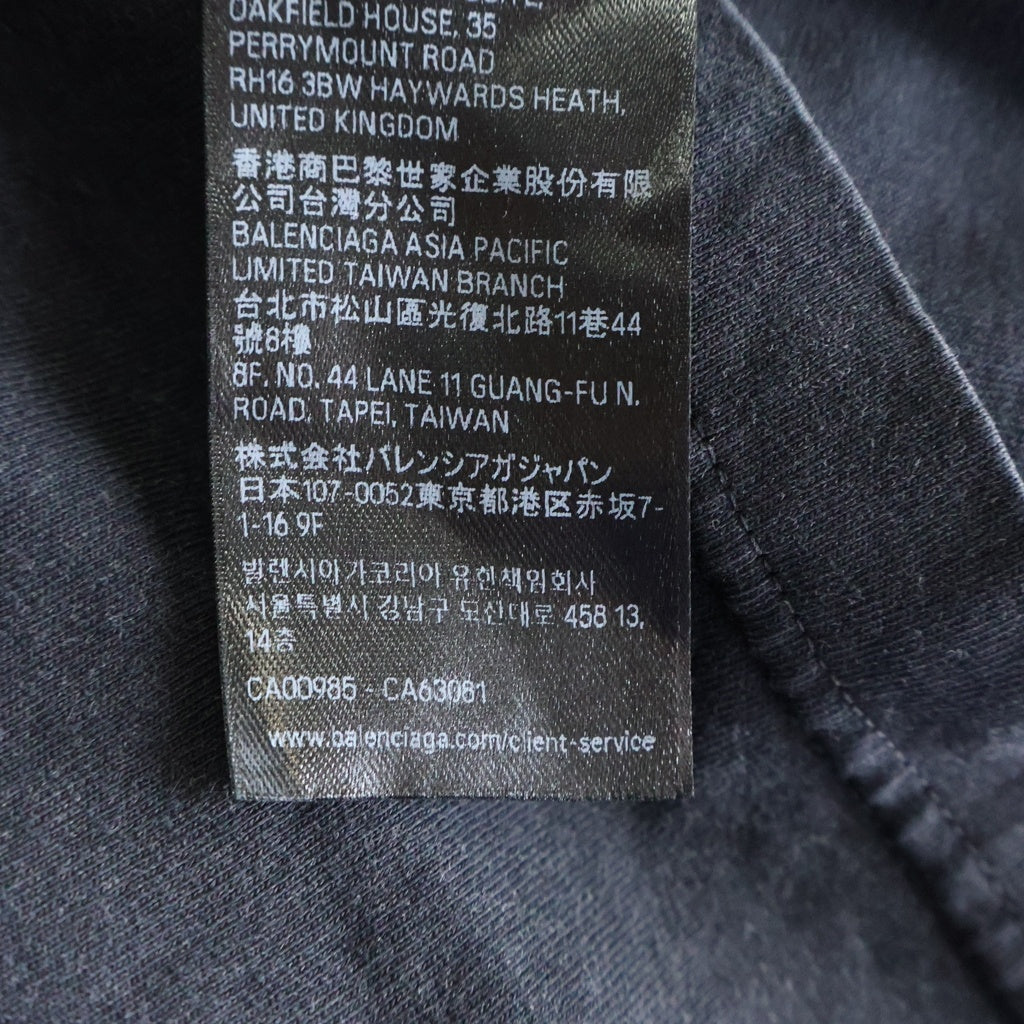 BALENCIAGA(バレンシアガ) 26SS CRAYON POLITICAL T-SHIRT MEDIUM-FIT ミディアムフィット ウォッシュ加工 クレヨンポリティカルロゴTシャツ 半袖クルーネックカットソー ブラック 850990 TTVD8