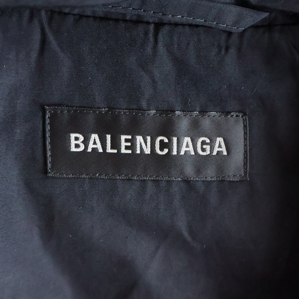 BALENCIAGA(バレンシアガ) TRACKSUIT JACKET 袖テープロゴ ループスポーツアイコンロゴ トラックスーツジャケット ジップアップブルゾン ブラック 851745 TPQ38