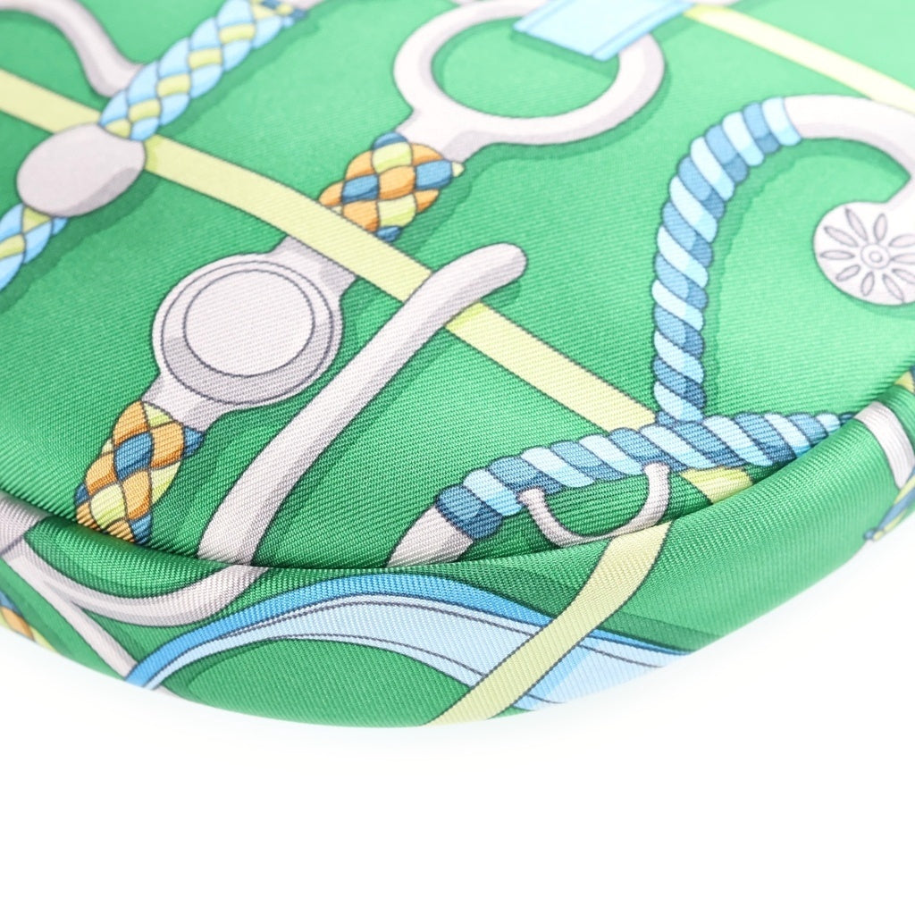 HERMES(エルメス) PANOLIE EQUESTE シュルソワ トゥー ゴー ショルダー付 シルクポーチ ショルダーバッグ B刻印 グリーン レディース