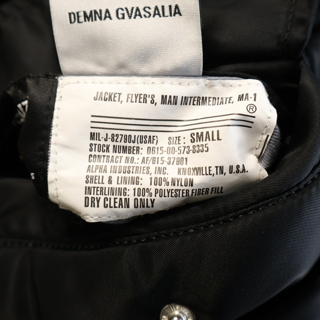 VETEMENTS(ヴェトモン) 18SS ×ALPHA INDUSTRIES REVERSIBLE BOMBER JACKET MA-1 インダストリーズ アルファ ロゴ プリント リバーシブル ボンバージャケット ブラック/オレンジ MSS18JA44