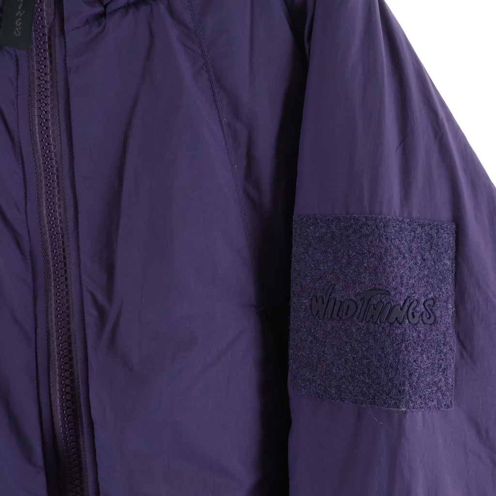 WILD THINGS(ワイルドシングス) 24AW HAPPY JACKET ハッピー ロゴパッチ ナイロン ジップアップダウンジャケット パープル WT242-02