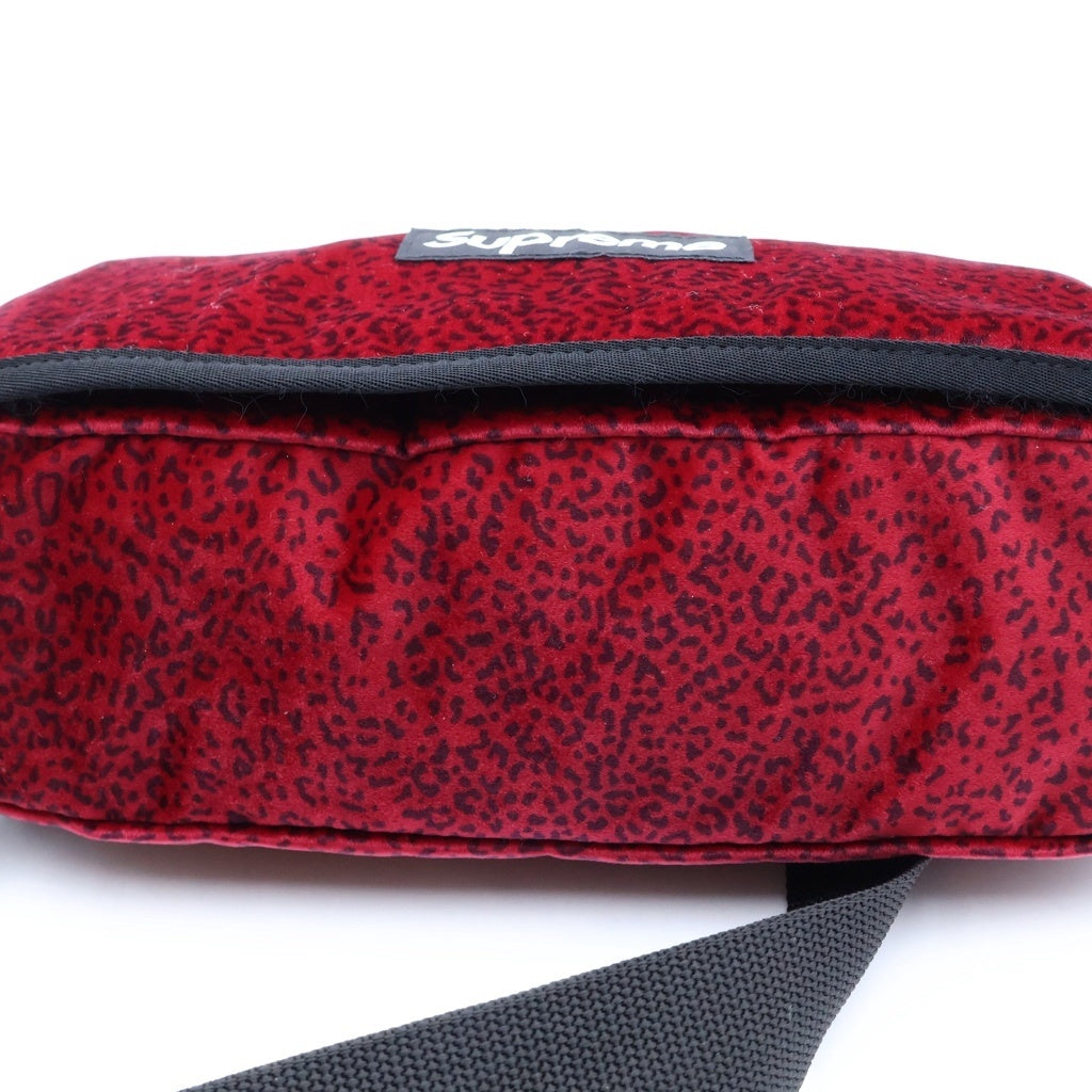 SUPREME(シュプリーム) 25AW Velvet Small Messenger Bag レオパード ベルベッド スモール メッセンジャーバッグ レッド レディース