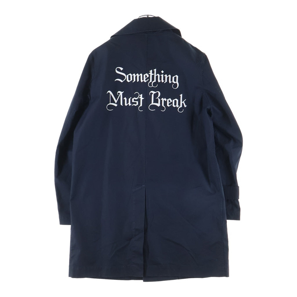 SueUNDERCOVER(スーアンダーカバー) 16SS SOMETHING MUST BREAK サムシング マスト ブレイク バックプリント レザーボタン ステンカラーコート ネイビー UCP9302