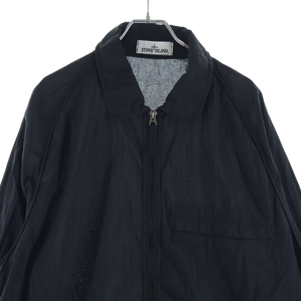 STONE ISLAND(ストーンアイランド) 22SS NYLON GARMENT DYED PACKABLE OVERSHIRT ナイロン ガーメント ダイ パッカブル ジップアップ ロゴワッペン オーバーシャツ ブルゾン ブラック 761512321