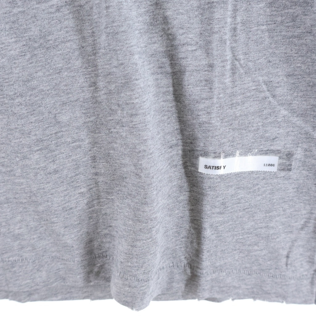 SATISFY(サティスファイ) LSD フロントプリントTシャツ 半袖クルーネックカットソー グレー 11006-81006