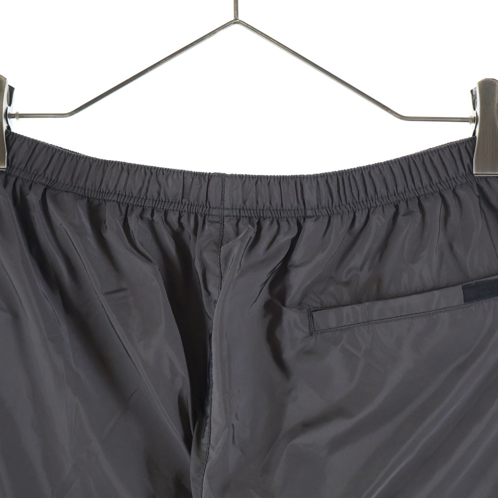 PRADA(プラダ) 19SS NYLON SHORTS ナイロンショーツ ハーフパンツ グレー UB354