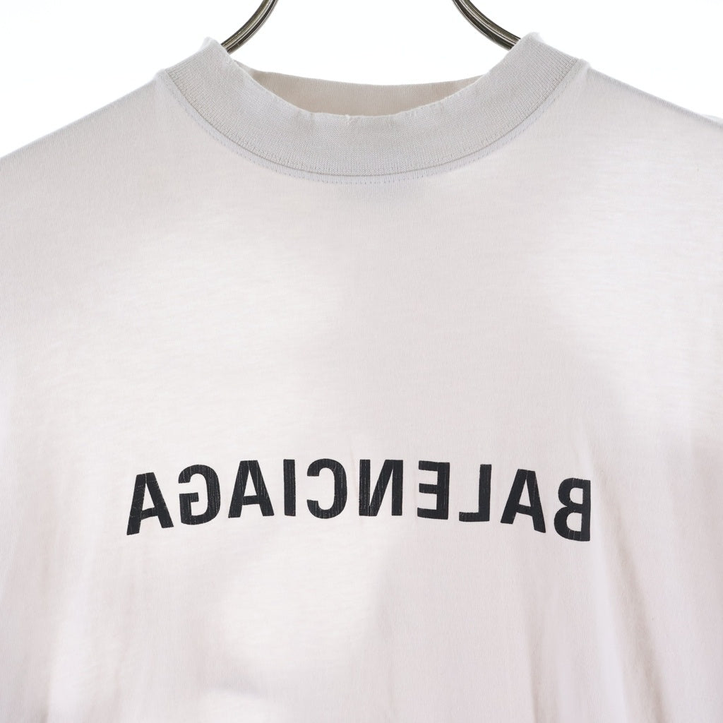 BALENCIAGA(バレンシアガ) 23AW MIRROR LOGO OVERSIZED T-SHIRT ミラーロゴ オーバーサイズ ダメージ加工 フロントプリントTシャツ 半袖クルーネックカットソー ホワイト 739028 TQVN7