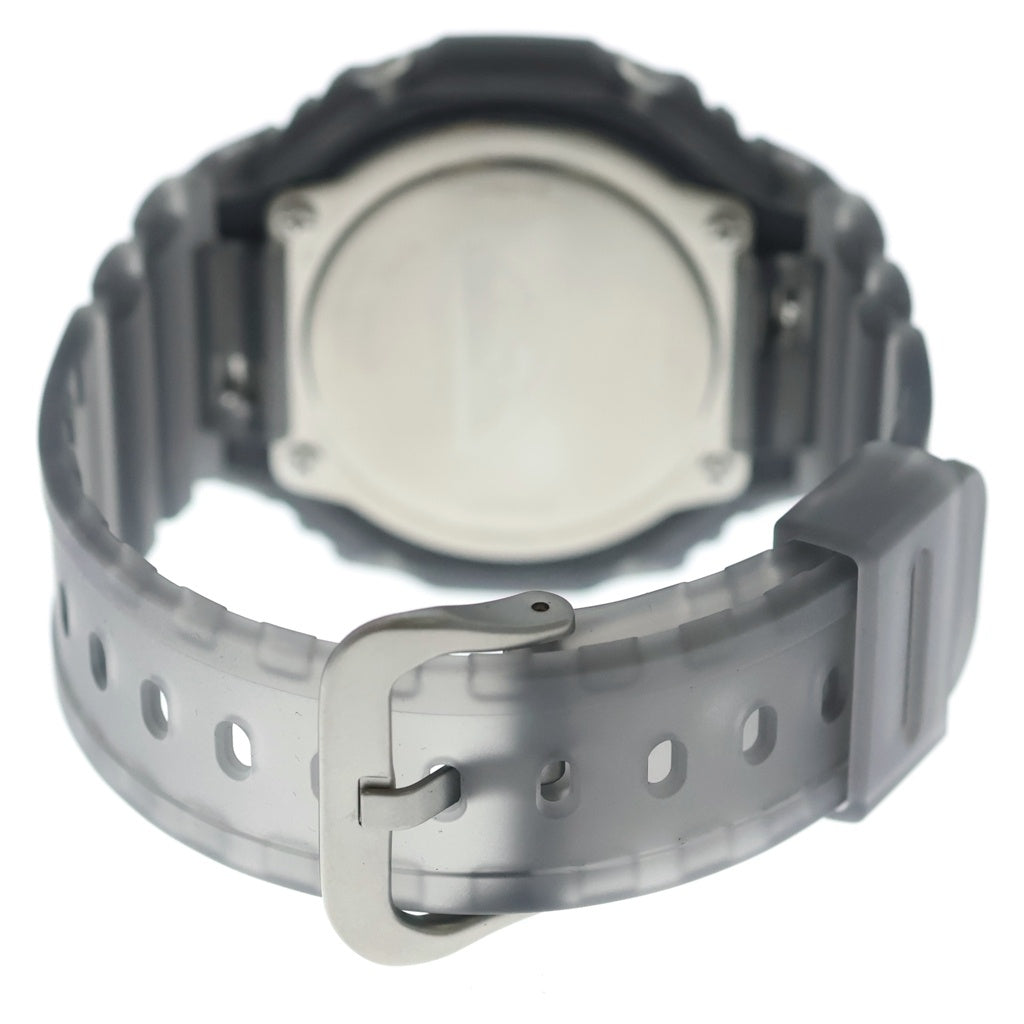 CASIO G-SHOCK(カシオ ジーショック) ×C2H4 GA-2100THE SPACE AGE EDITION シーツーエイチフォー スペース・エイジ・エディション 腕時計 シルバー/グレー GA-2100C2H426-8A-KIT