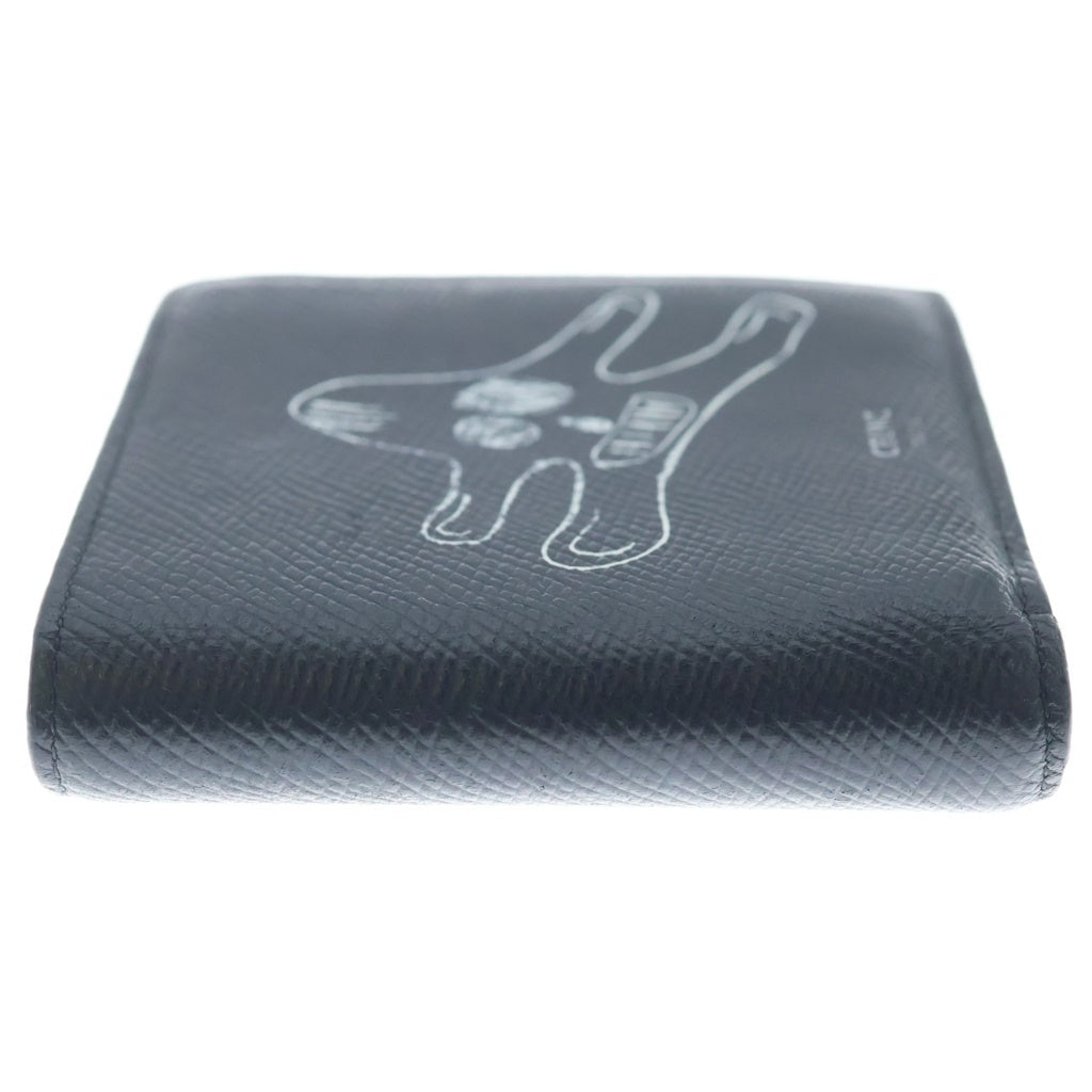 CELINE(セリーヌ) ×ANDRE BUTZER BI-FOLD LEATHER WALLET アンドレ ブッツァー バイフォールド 二つ折り財布 ウォレット ブラック 10C873CDS.38SI