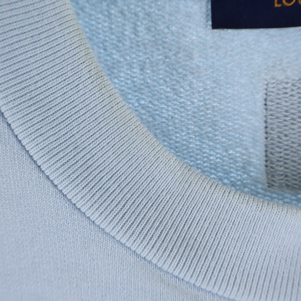 LOUIS VUITTON(ルイヴィトン) 25AW LOGO EMBROIDERY SWEATSHIRT ロゴエンブロイダリー クルーネック スウェットシャツ トレーナー ブルー RM252MV FWC HTY09W
