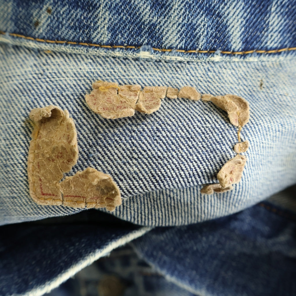 Levi's(リーバイス) 70S VINTAGE 70505 4th ヴィンテージ フォース ボタン裏525 均等V 両面BIG E デニムトラッカージャケット インディゴ