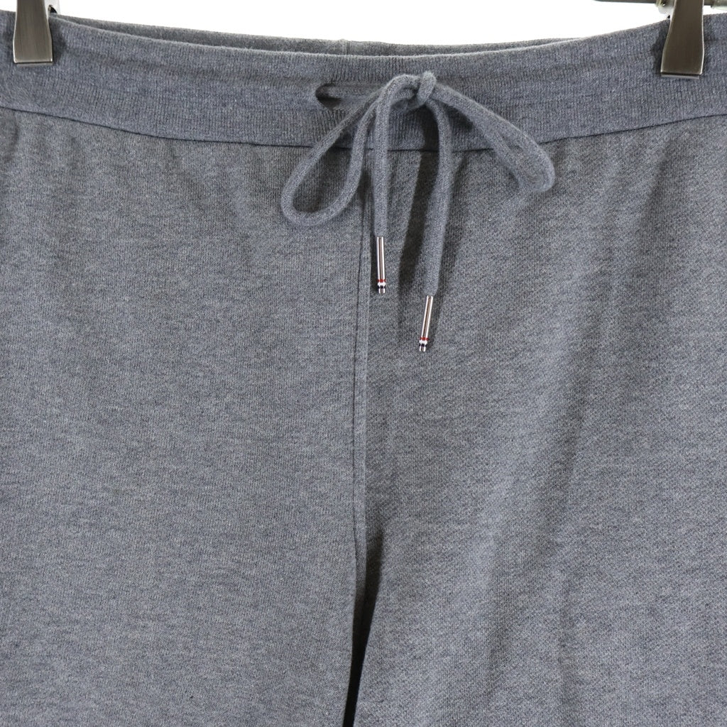THOM BROWNE(トムブラウン) クラシック ループバック 4BAR スウェットパンツ グレー MJQ008A-06910-035