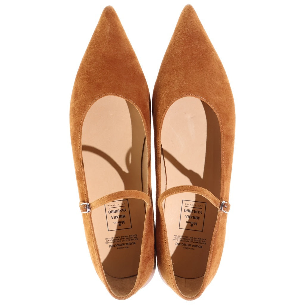 MAISON MIHARAYASUHIRO(メゾンミハラヤスヒロ) 26AW JANE SUEDE STRAP POINTED SHOES ジェーン ストラップ ポインテッドトゥ スエードパンプス レディース ブラウン B17FW717
