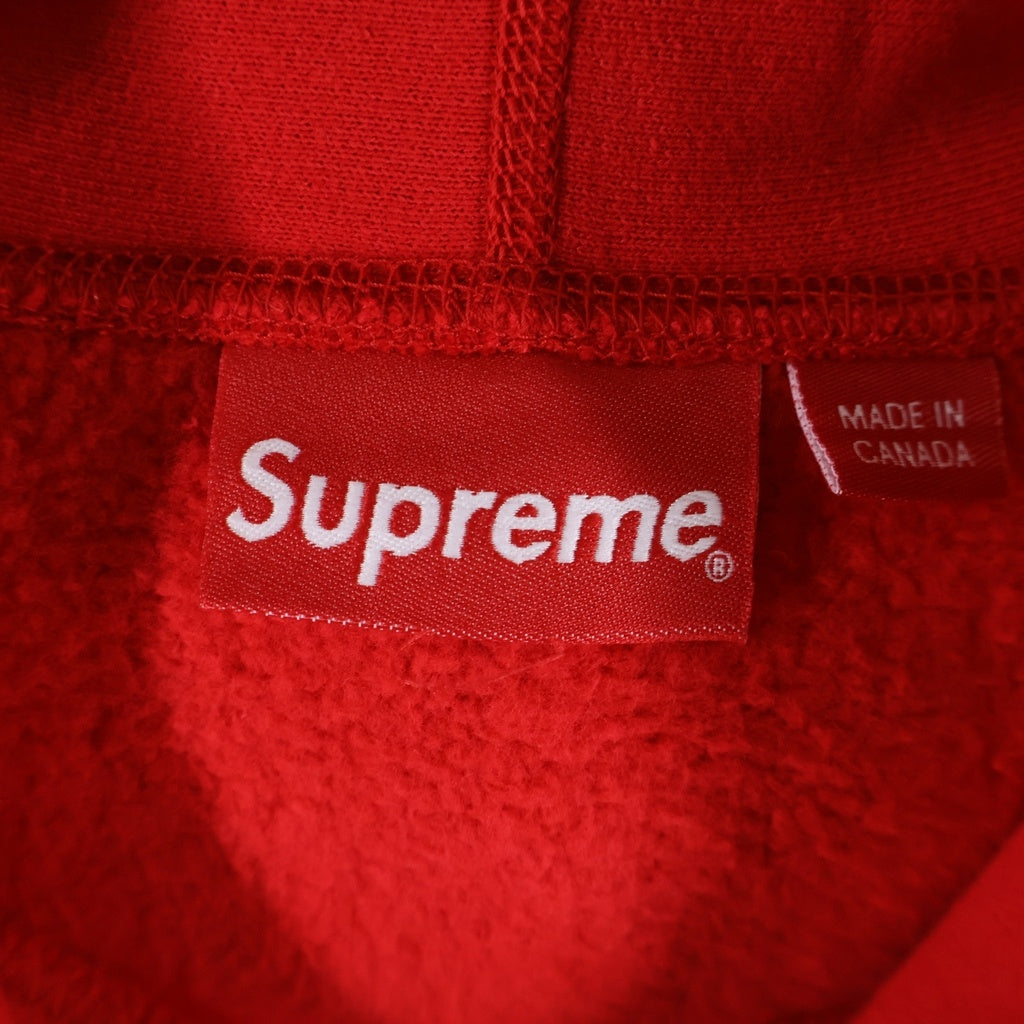 SUPREME(シュプリーム) 21SS ×KAWS Chalk Logo Hooded Sweatshirt カウズ チョークロゴ プルオーバーフーデッドスウェットパーカー レッド