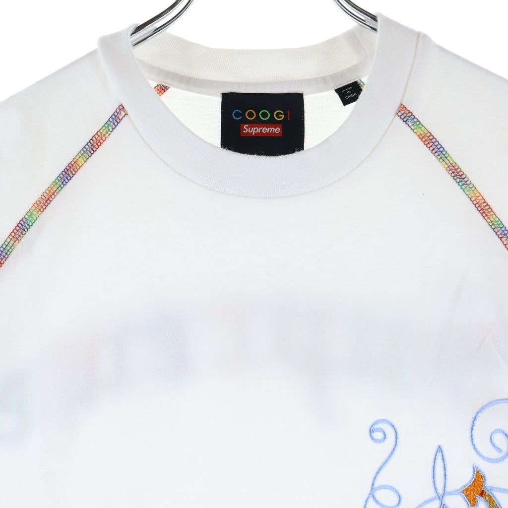 SUPREME(シュプリーム) 23SS ×COOGI Raglan S/S Top クージー 刺繍デザイン ラグランTシャツ 半袖クルーネックカットソー ホワイト