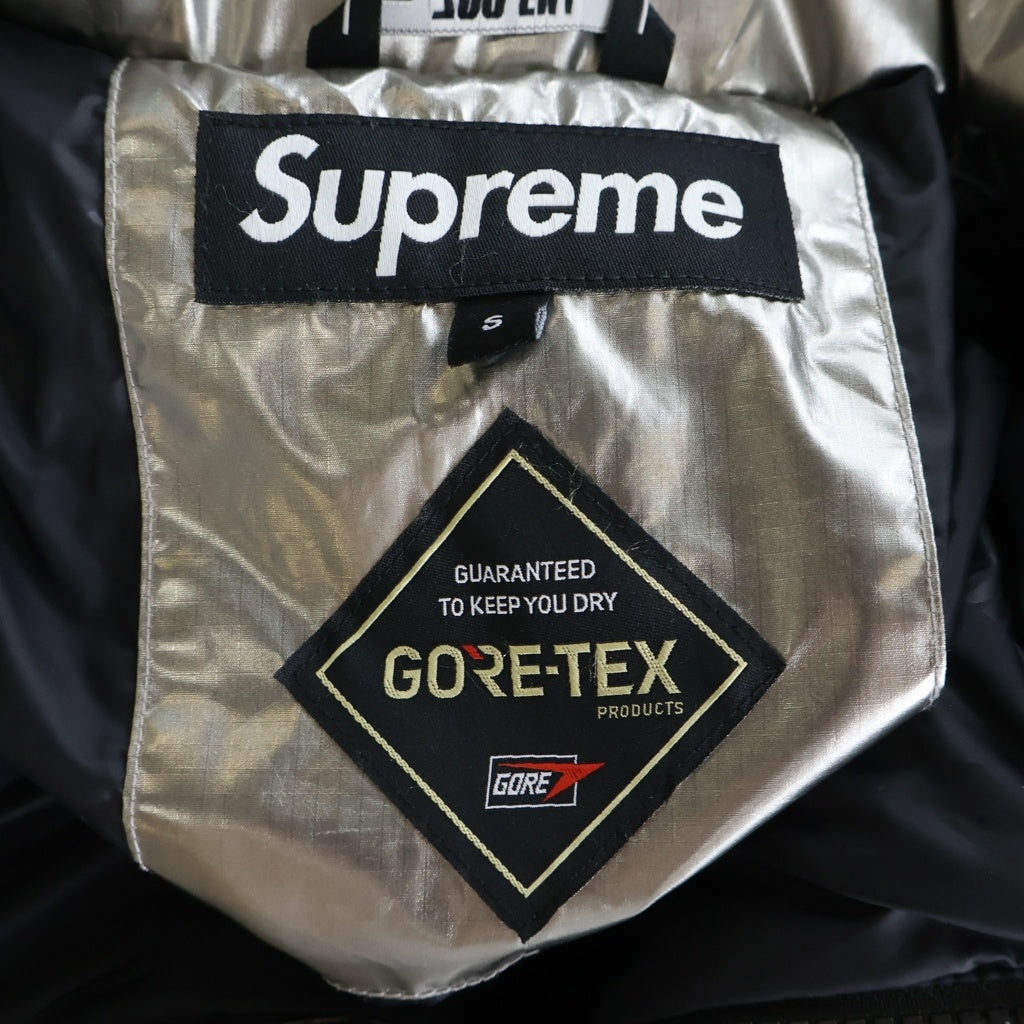 SUPREME(シュプリーム) 22AW GORE TEX 700-FILL Down Parka ゴアテックス メタリック ダウンパーカー フーデッドジャケット シルバー