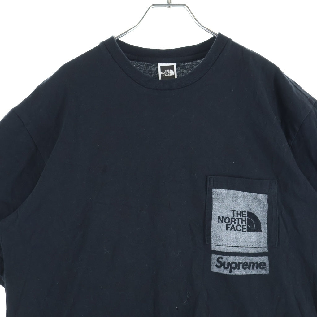 SUPREME(シュプリーム) 23SS ×THE NORTH FACE Printed Pocket Tee ザノースフェイス 胸ロゴプリント ポケットTシャツ 半袖クルーネックカットソー ブラック NT02309I
