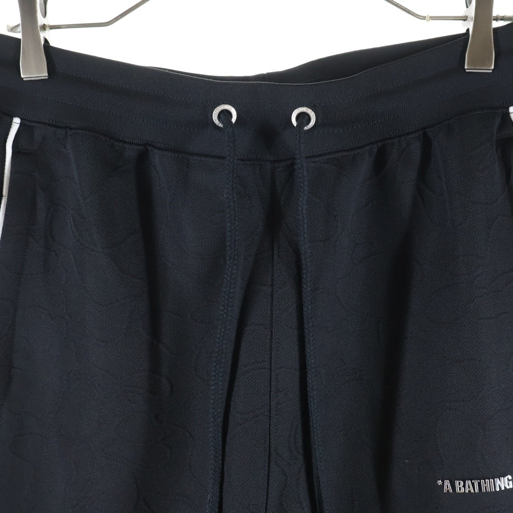 A BATHING APE(アベイシングエイプ) LINE CAMO JACQUARD METAL LOGO RELAXED FIT TRACK SWEAT PANTS ライン カモ メタルロゴ トラックパンツ ブラック 001PTL801317M