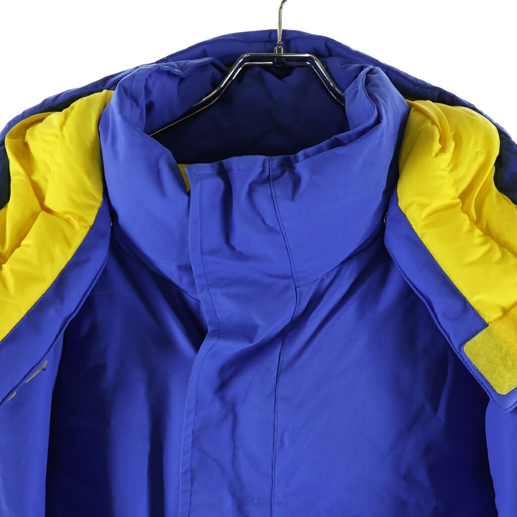 Marmot(マーモット) ×the Apartment MAMMOTH PARKA アパートメント マンモスパーカー フーデッドダウンジャケット ブルー/イエロー TOMOJL66GL