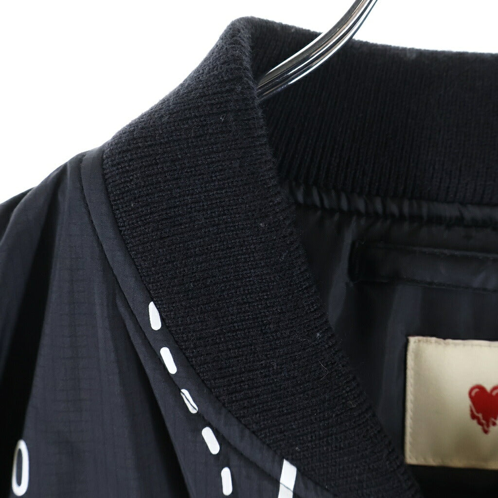 NEIGHBORHOOD(ネイバーフッド) 22AW ×EMOTIONALLY UNAVAILABLE EU MA-1 JK NY エモーショナリー・アンベイラブル アートデザインプリント 中綿ジップアップブルゾン ブラック 222TSEUN-JKM01S