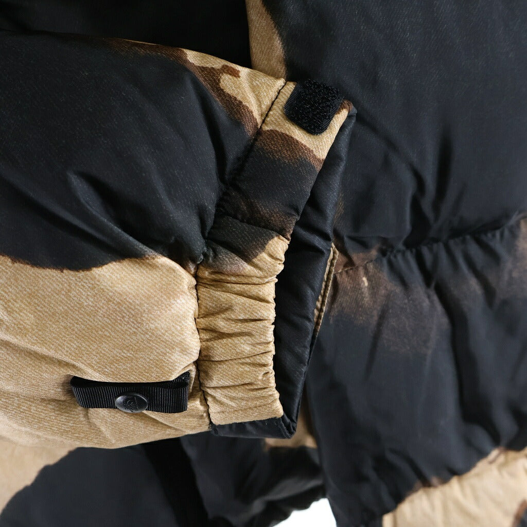 SUPREME(シュプリーム) 21AW ×THE NORTH FACE Bleached Denim Print Nuptse Jacket ブリーチドデニムプリント ヌプシダウンジャケット ブラック/ブラウン ND52100I