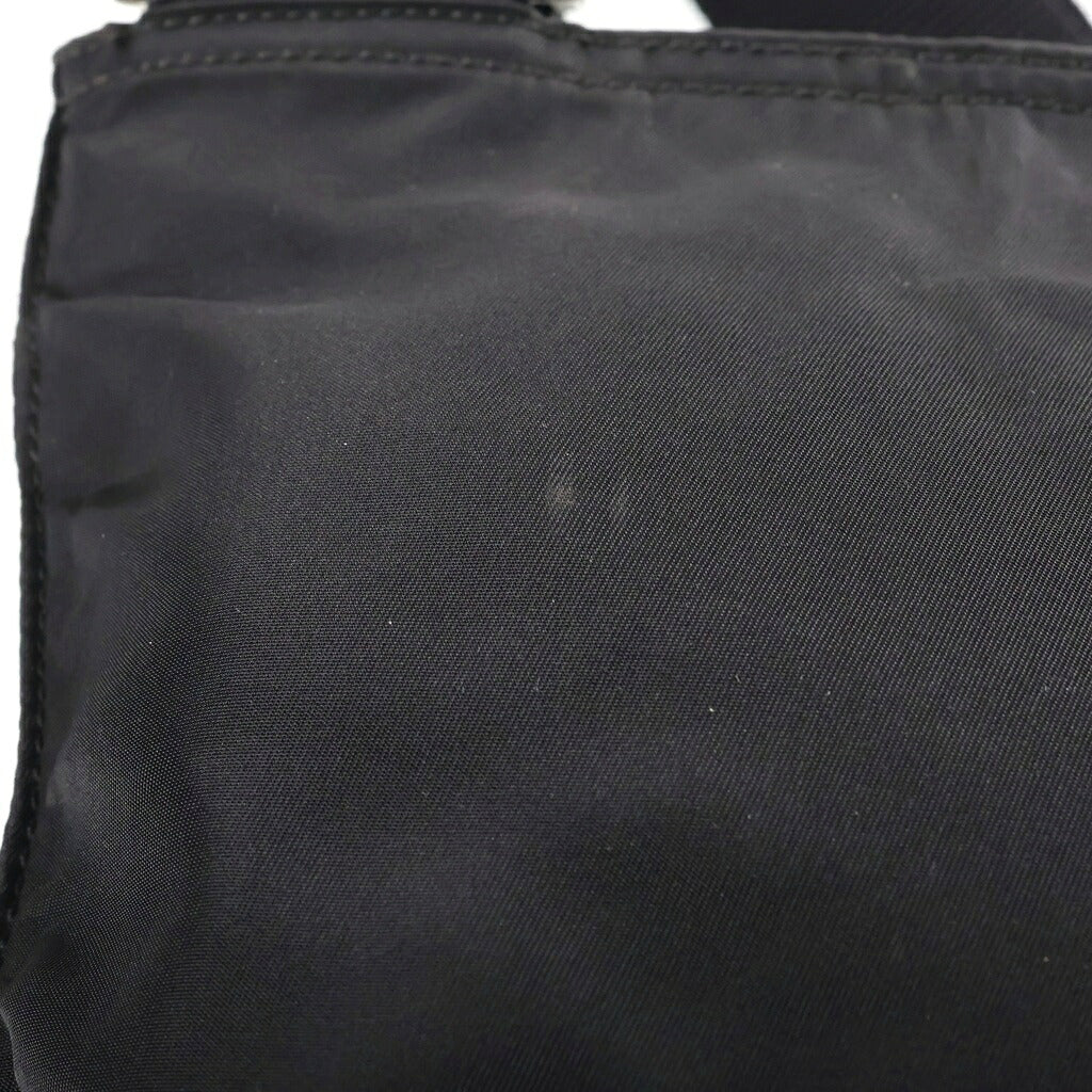PRADA(プラダ) トライアングルロゴ ナイロン ショルダーバッグ ブラック BT0420
