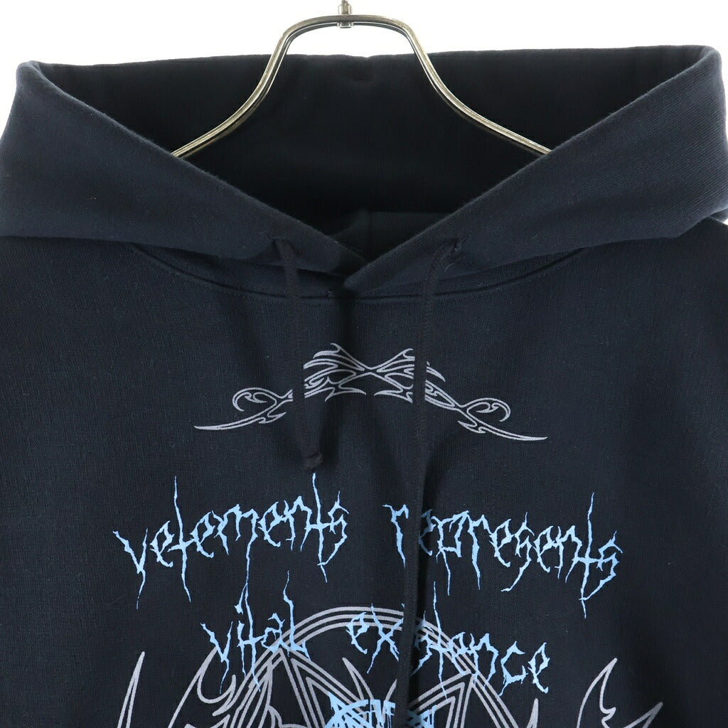 VETEMENTS(ヴェトモン) 22AW VITAL EXISTANCE HOODIE バイタルイグジスタンス アームプリント プルオーバースウェットパーカー フーディー ブラック UA53HD460B