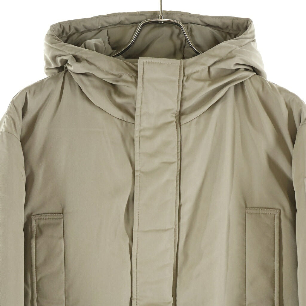 MAISON KITSUNE(メゾンキツネ) パティング フラップポケット ナイロン フーデッドパファージャケット ベージュ PM02212WW9070